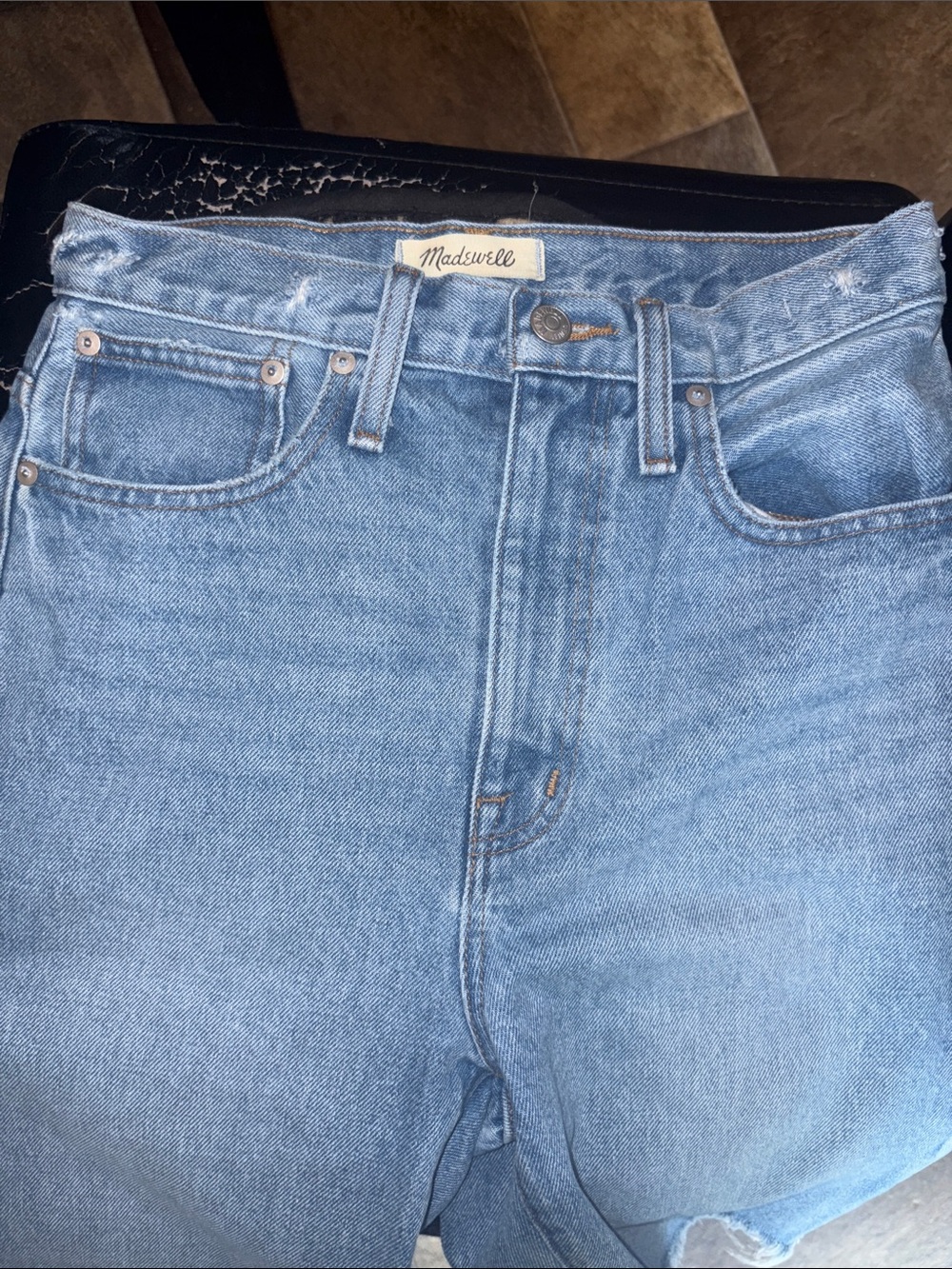 Madewell Women’s Light Wash Blue High Rise Long Denim Shorts VGC